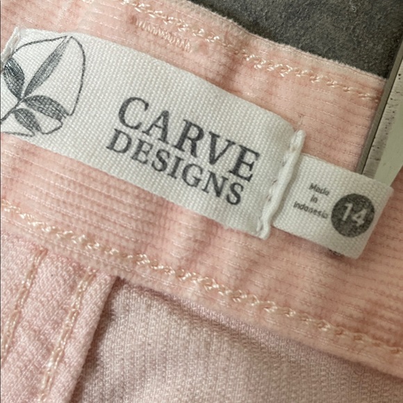 Carve Designs Oahu 6” Corduroy Shorts size 14 - Picture 7 of 9